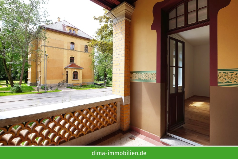 ad632374-cdd5-4cc1-967c-3d22b8f4bcee.jpg