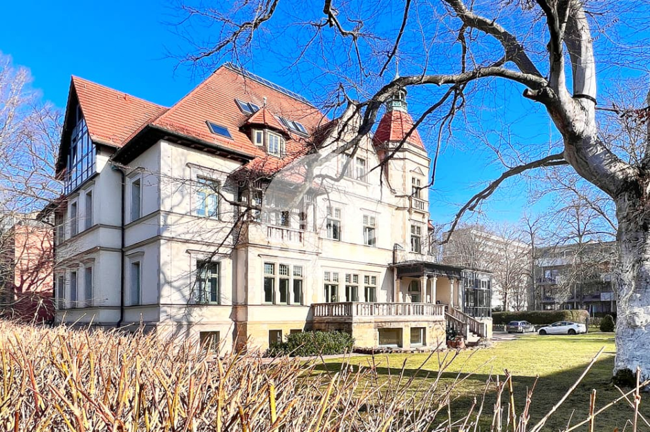 Villa mit Gemeinschaftshof